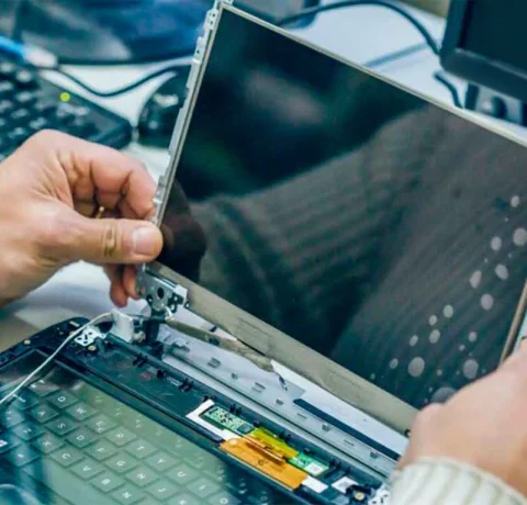 Cambio-de-pantalla-laptop